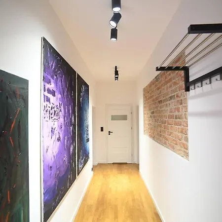 Loft Near The Center Warszawa